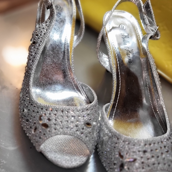 Rhinestone Glitter Heels Size 9! - Picture 6 of 8